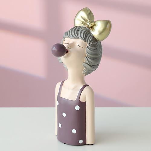 Modern Gorgeous Girl Resin Art Statue